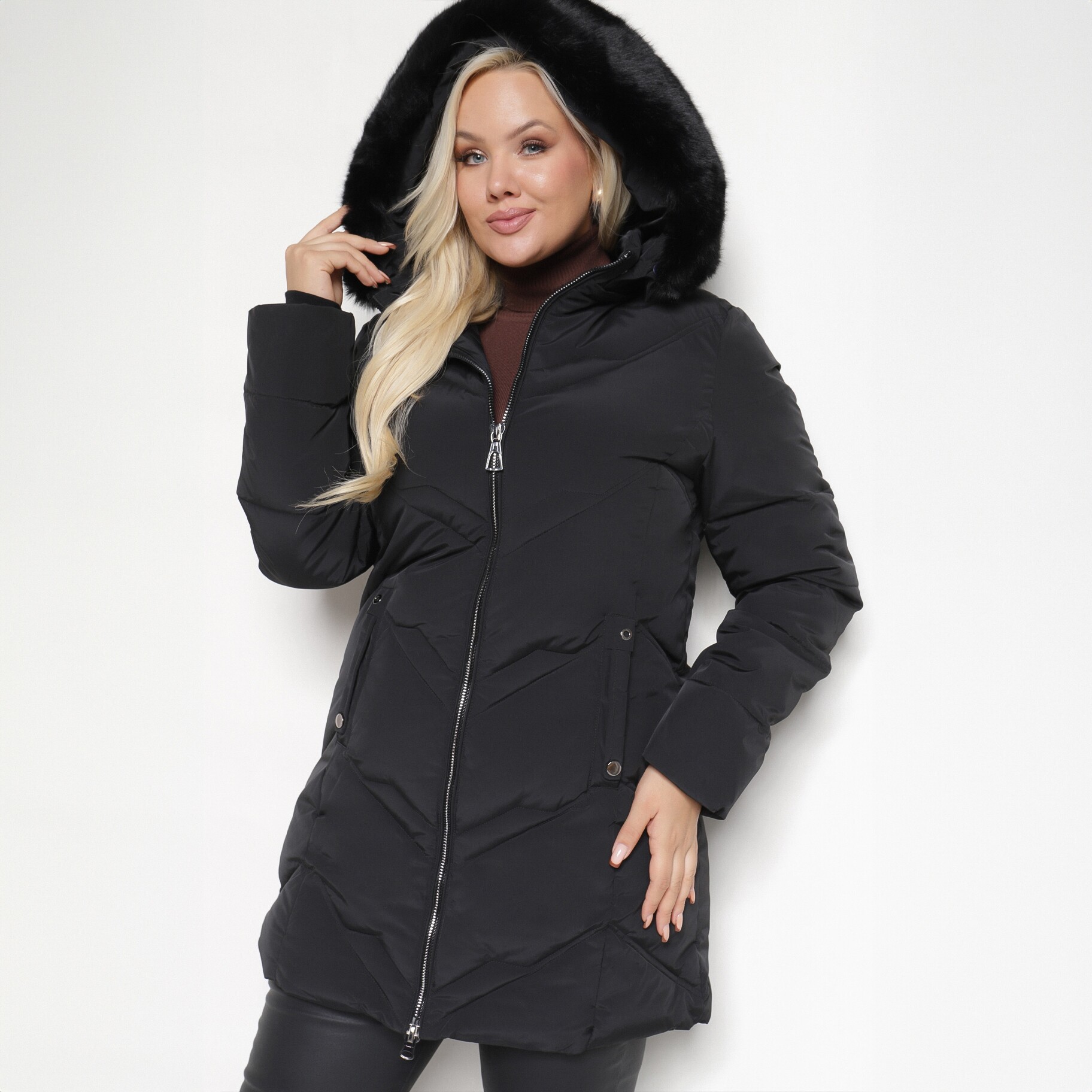 Fekete Dzseki, lakozott fekete, textil, Born2be, téli,  5XL akciós termékkép 1