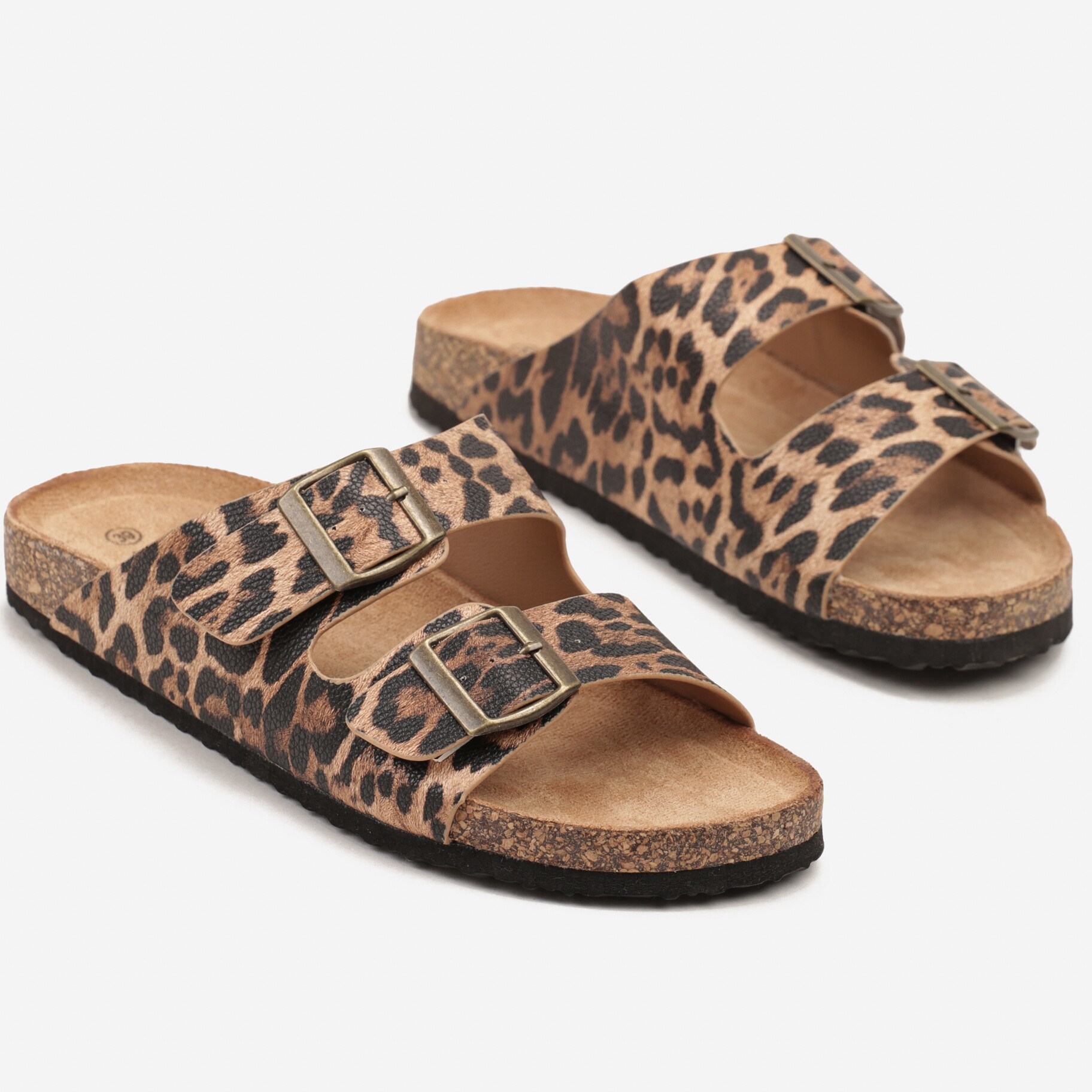 Leopárd mintásak papucs, leopárd mintás, textil anyag, Born2be, nyári,  36 akciós termékkép 1