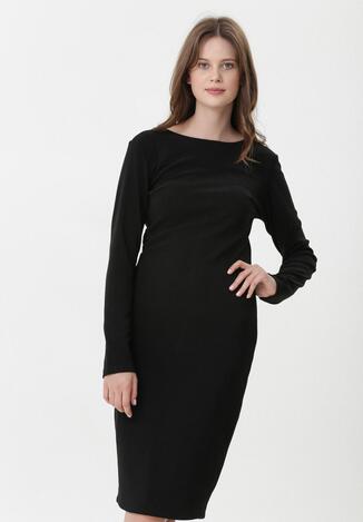 Czarna Sukienka Aerith