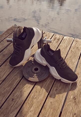 Czarne Buty Sportowe Linei