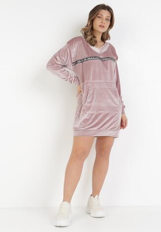 Rózsaszín melegítőfelső