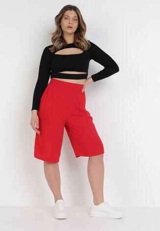 Czerwone Bermudy Niye