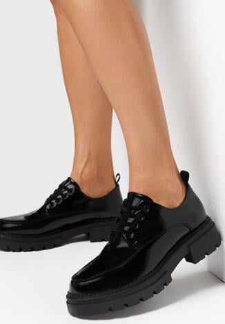 Czarne Półbuty ze Skórzaną Wkładką Colantes