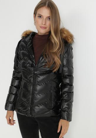 Czarno-Brązowa Kurtka Pikowana z Futrzanym Kapturem Carrola