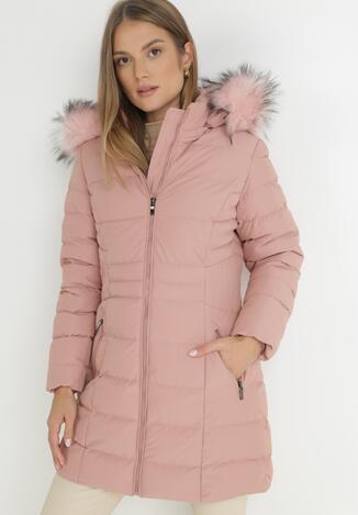 Różowa Kurtka Pikowana z Futerkiem Przy Kapturze Lonori