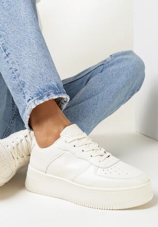 Beżowe Sneakersy na Platfromie z Bieżnikiem i Perforacją Artie