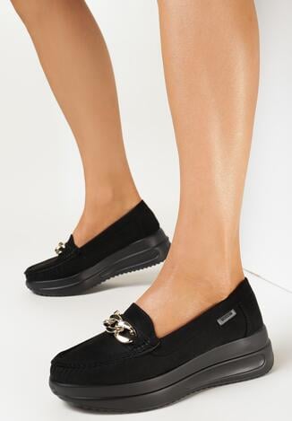 Czarne Mokasyny na Grubej Podeszwie ze Skórzaną Wkładką i Metalową Ozdobą Maite