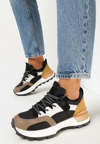 Czarne Sneakersy na Płaskiej Żłobionej Podeszwie z Podwójnym Sznurowaniem Xilome