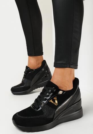 Czarne Sznurowane Sneakersy na Koturnie z Metalicznymi Wstawkami Pionamera