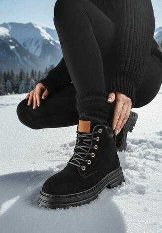 Czarne Traperki Mocno Ocieplone z Dodatkowym Sznurowaniem Lakyt