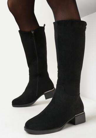 Czarne Kozaki z Ekozamszu na Niskim Słupku z Metalicznymi Ozdobami Corelia