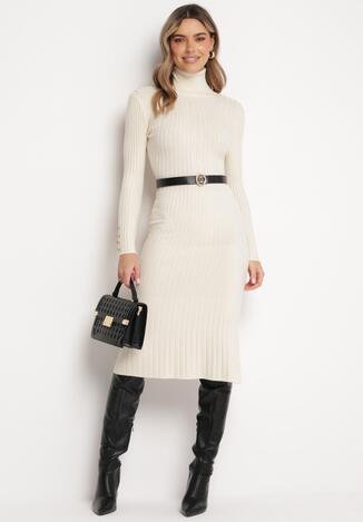 Jasnobeżowa Sweterkowa Sukienka Midi z Wełną z Golfem i Ozdobnymi Guzikami Cindra