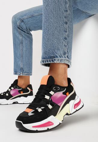 Czarne Sneakersy na Grubej Podeszwie z Ozdobnymi Wstawkami Materiałowymi Fenizza