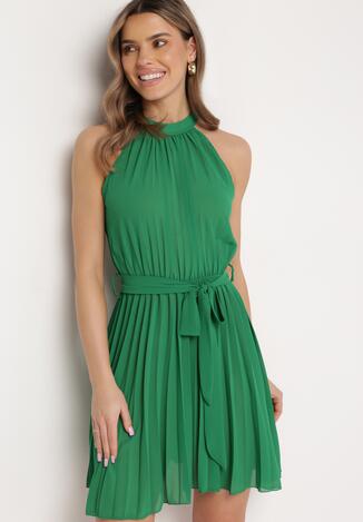 Zielona Plisowana Sukienka Mini z Materiałowym Paskiem z Zapięciem przy Karku Xaliarra