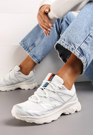 Biało-Srebrne Sneakersy przed Kostkę Ściągane Gumką z Ozdobnymi Wstawkami na Cholewce Axliara