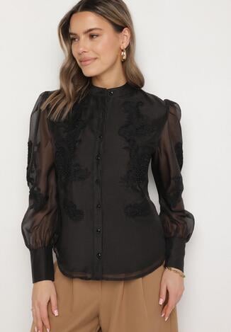 Czarna Koszula z Siateczkowym Rękawem i Ażurową Koronką i Perełkami Sindomi