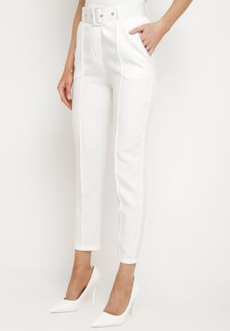 Białe Garniturowe Dopasowane Spodnie z Materiałowym Paskiem z Klamrą Kerriy