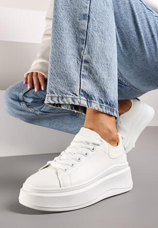 Białe Klasyczne Sneakersy na Grubej Podeszwie Ozdobione Misiem Naviane