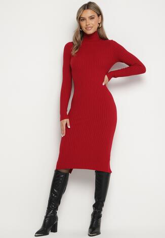 Czerwona Sukienka Prążkowana o Dopasowanym Kroju z Golfem Kaszmirem Bawełną i Wełną Vaithessa