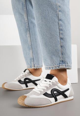 Białe Sneakersy Ozdobione Geometrycznym Motywem Ardetia