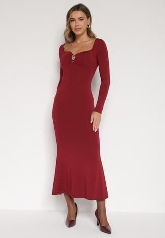 Bordowa Koktajlowa Sukienka z Wiskozą Ozdobiona Metalową Klamrą Refira