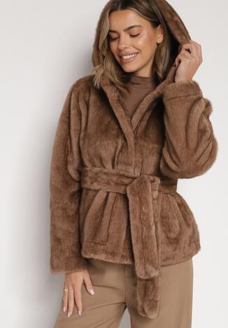 Jasnobrązowa Kurtka Futerko z Kapturem i Wiązanym Paskiem Zetara
