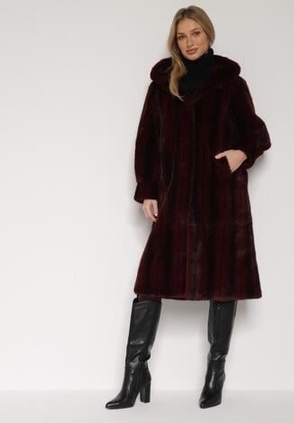 Bordowy Płaszcz Futerko w Pionowy Wzór z Kapturem Cahroris