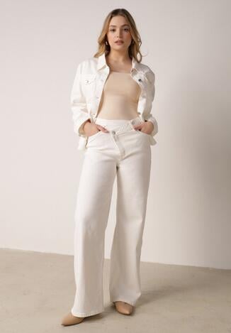 Białe Szerokie Jeansy z Bawełny z Asymetrycznym Zapięciem Saphisia