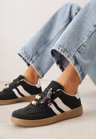 Czarne Sneakersy w Stylu Tenisówek z Koralikami Charnara