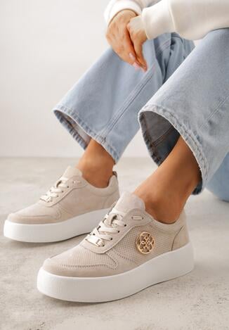 Beżowe Sneakersy Skórzane na Grubej Podeszwie z Geometryczną Ozdobą Syrolphi