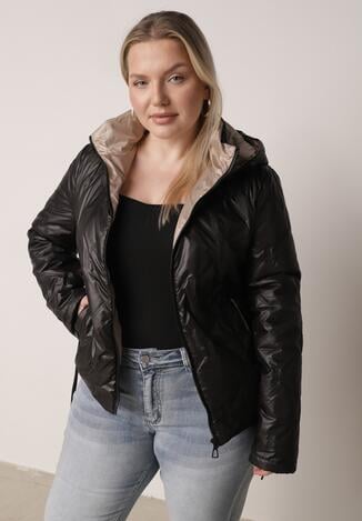 Czarna Pikowana Kurtka z Odpinanym Kapturem i Dłuższym Tyłem Harmenope