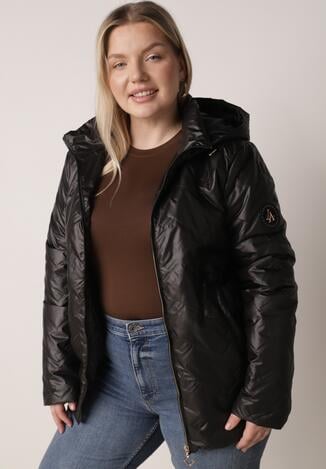 Czarna Pikowana Kurtka Przejściowa o Prostym Kroju z Kapturem Vimoris