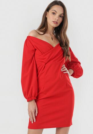 Czerwona Sukienka Omathana