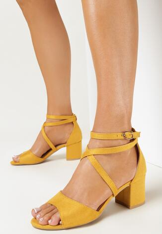 Żółte Sandały