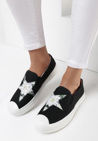 Czarne Slip On Nyota