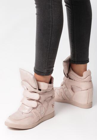 Różowe Sneakersy Strangers