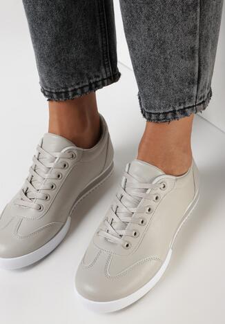 Szare Buty Sportowe Seems to Change