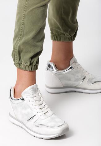 Białe Sneakersy Burn It Down