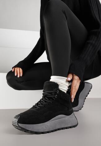 Czarne Sneakersy Śniegowce Vices na Grubej Podeszwie Ozdobione Futerkiem i Napisem Nelinena