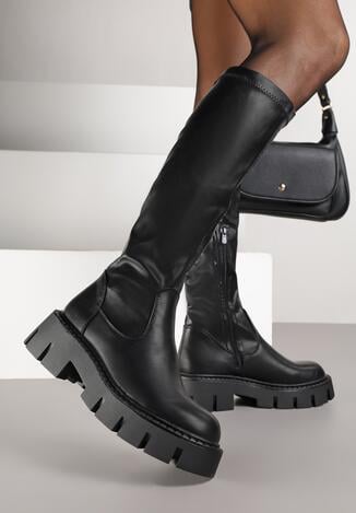 Czarne Kozaki Vices na Grubej Podeszwie z Dopasowaną Cholewką Rendie