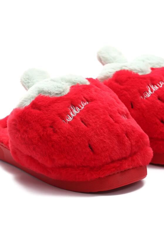 Czerwone Kapcie Memorable 7