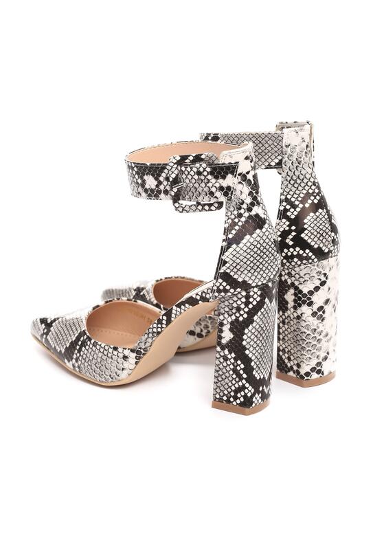 Wężowe Czółenka Wanna 5