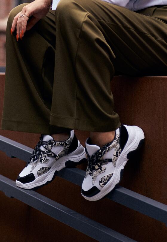 Białe Sneakersy Arum 1