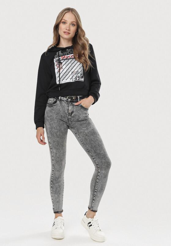 Czarna Bluza Thelnassa 2