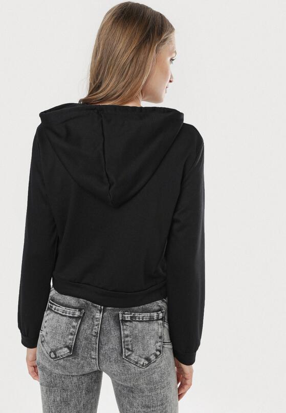 Czarna Bluza Thelnassa 3