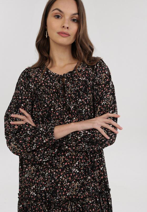 Czarna Sukienka Heartthorne 4