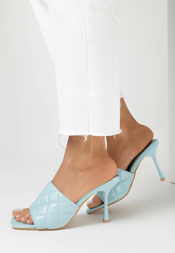 Niebieskie Klapki Lephanthei 1