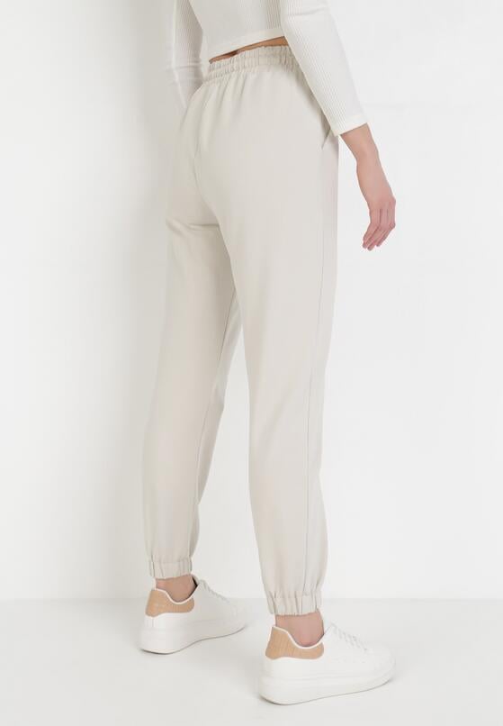 Pantaloni Crem 3