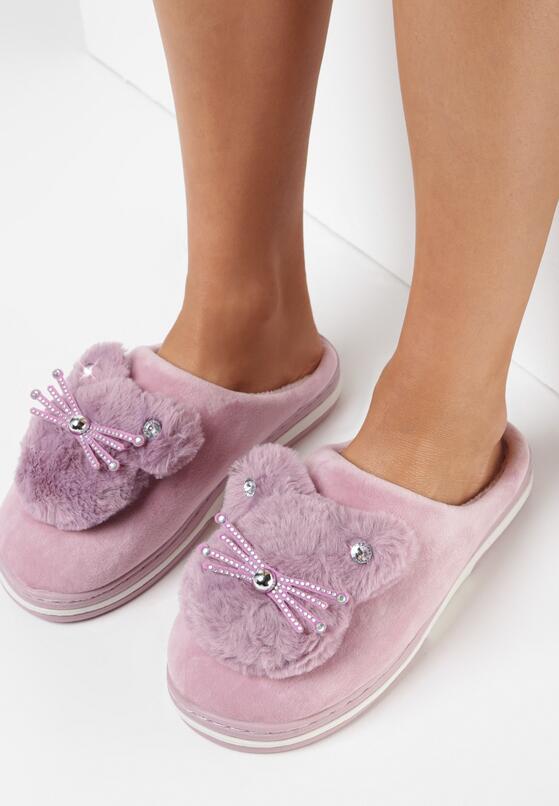 Lila papucs 1