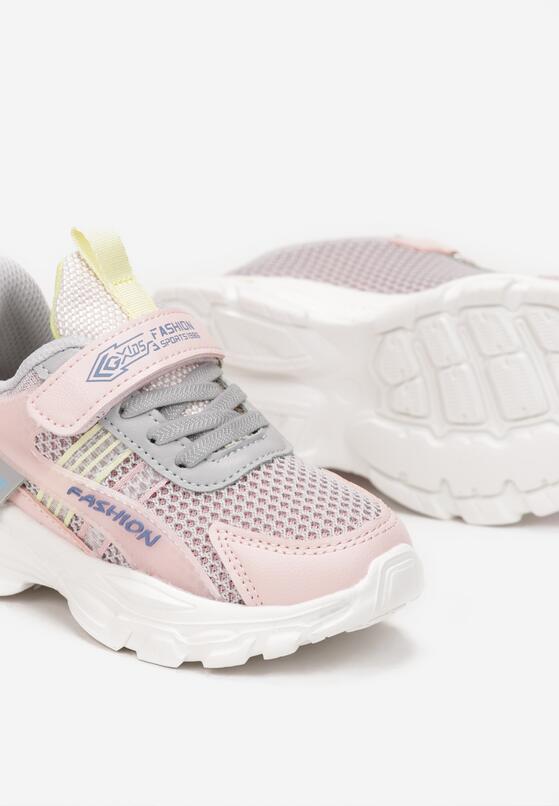 Pantofi sport Roz 3